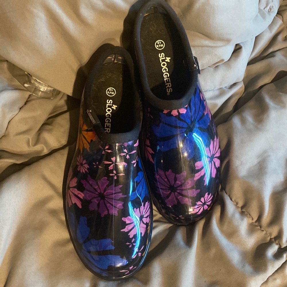 Sloggers- Waterproof shoe with a Floral pattern design size 10 (worn twice)